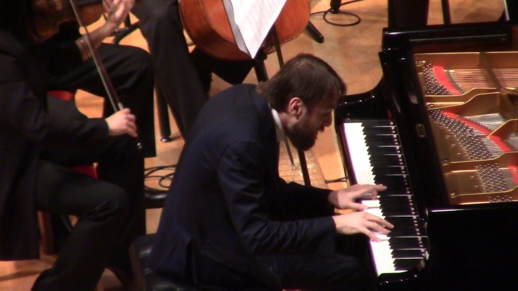 トリフォノフplaysスクリャービン「ピアノ協奏曲」 La Nuit